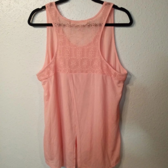 Peach tank top with skull and flowers - Picture 4 of 5